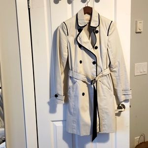 Trench coat